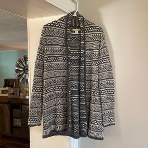 Women’s Gray/Cream Knit Cardigan